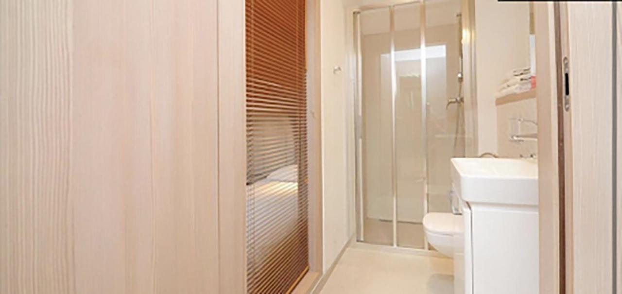 404 Rooms Wolska Apartament Varsavia Esterno foto
