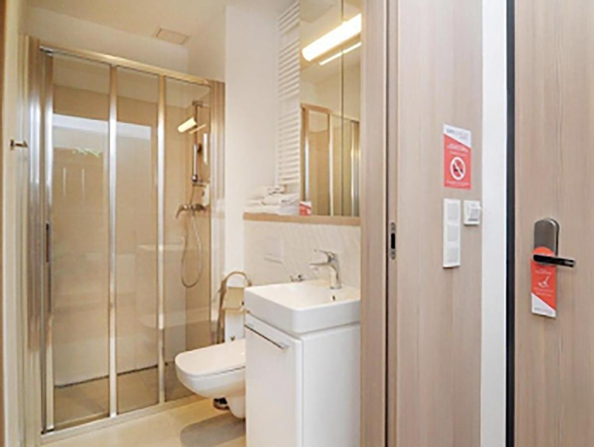 404 Rooms Wolska Apartament Varsavia Esterno foto